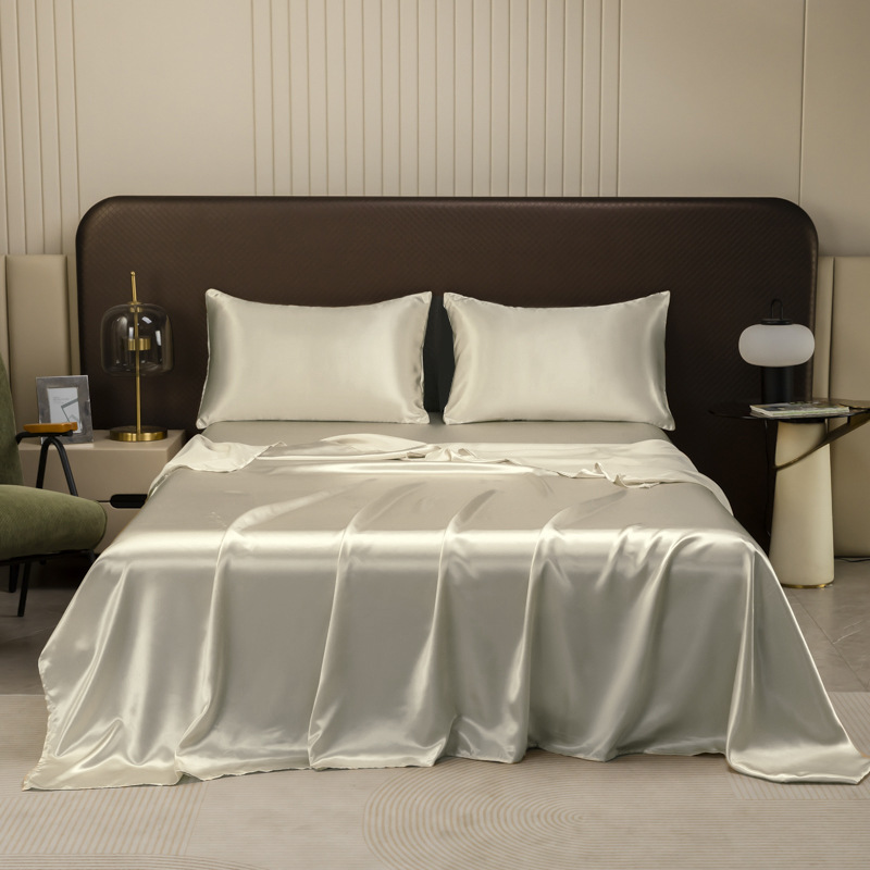 Soft and comfortable bed four-piece set-silk