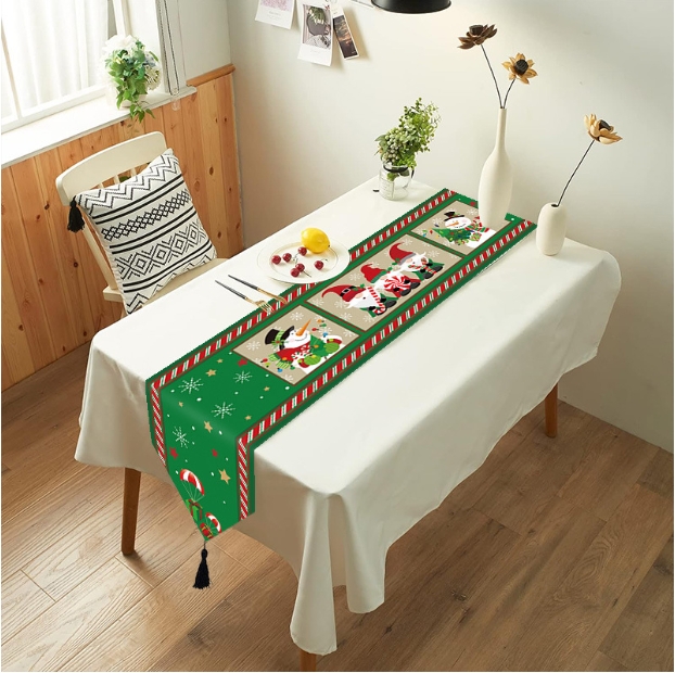 New Christmas Supplies Christmas Party Decoration Shaped Table Flags Potluck Tablecloth Table Runner